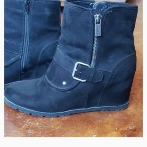 Unisa Black Suede Wedge Boots size 10